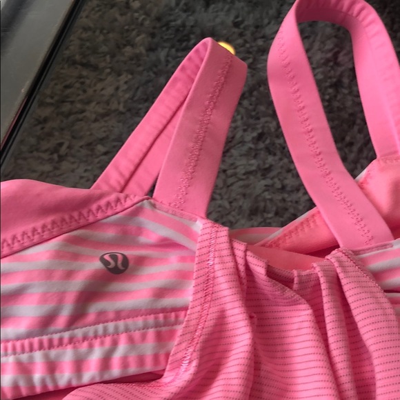 Lululemon too size 6 - Picture 5 of 5